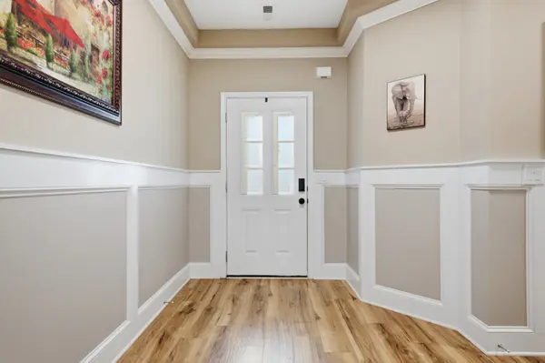 1024 Michaela Cir, Clarksville, TN 37043
