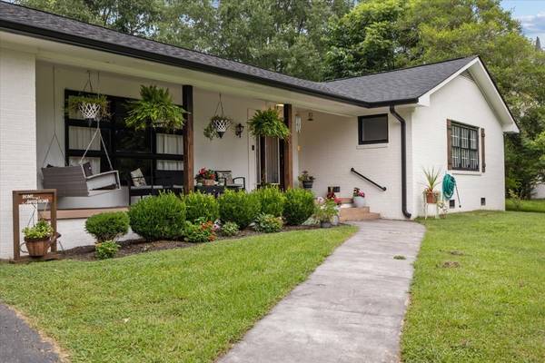 4273 Main St #W, Erin, TN 37061