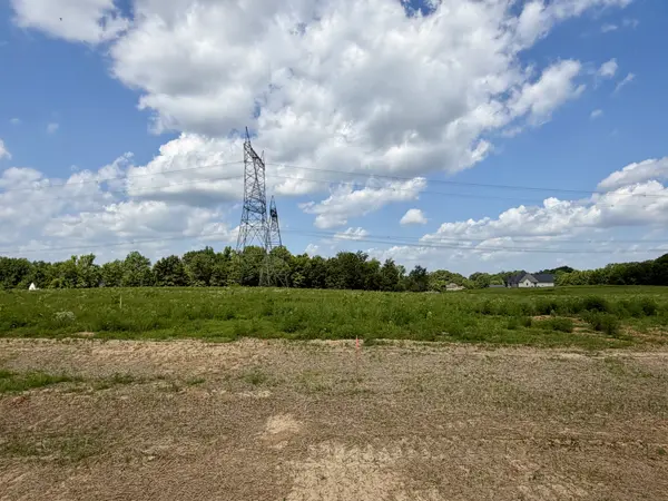 8 Fawn Meadows, Clarksville, TN 37043