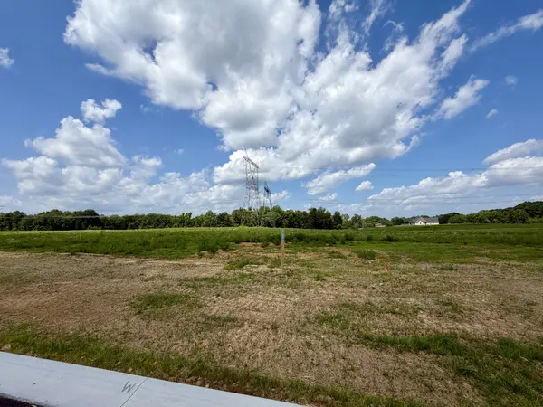 8 Fawn Meadows, Clarksville, TN 37043