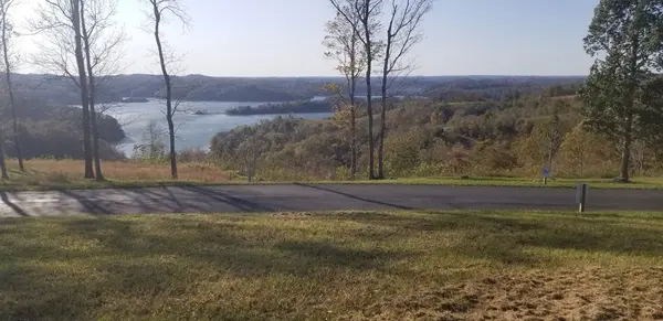 1 Swan Ridge Rd, Hilham, TN 38568