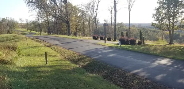 1 Swan Ridge Rd, Hilham, TN 38568