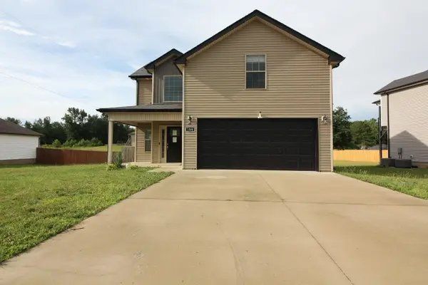 1580 Variance Dr, Clarksville, TN 37042