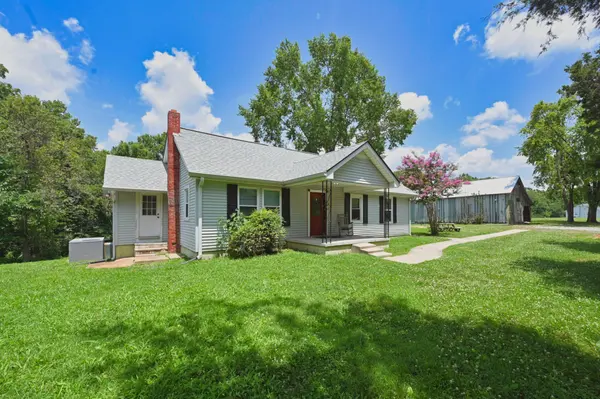 5658 Dividing Ridge Rd, Goodlettsville, TN 37072