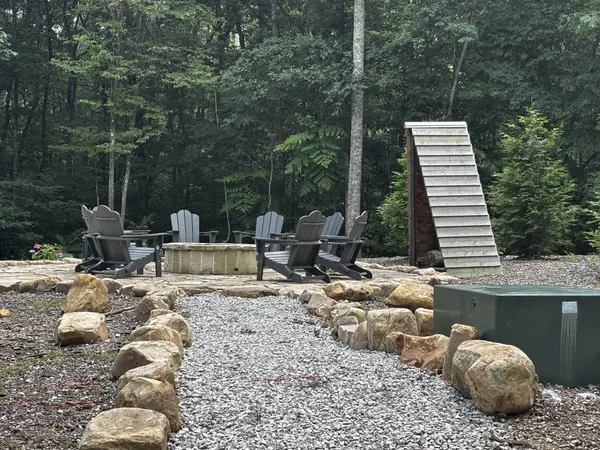63 Sunset Bluff Way, Monteagle, TN 37356