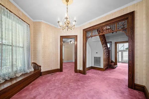 112 E Park St, Guthrie, KY 42234