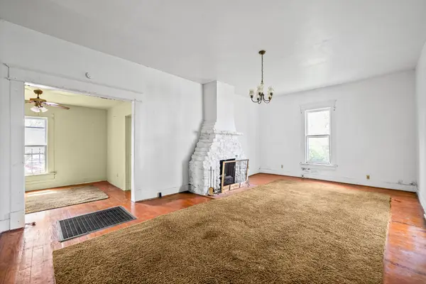 114 S Clay St, Hopkinsville, KY 42240