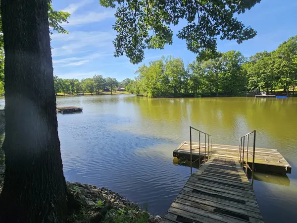 261 Lakeview Dr, Bath Springs, TN 38311