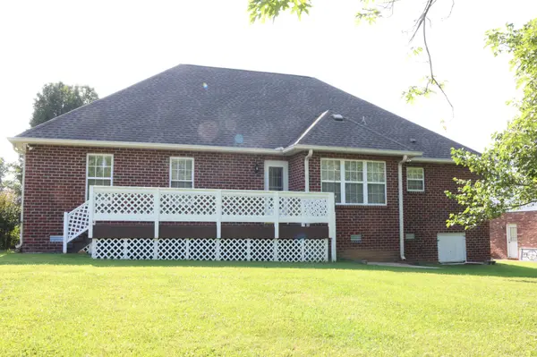 332 Hazeltine Dr, Gallatin, TN 37066