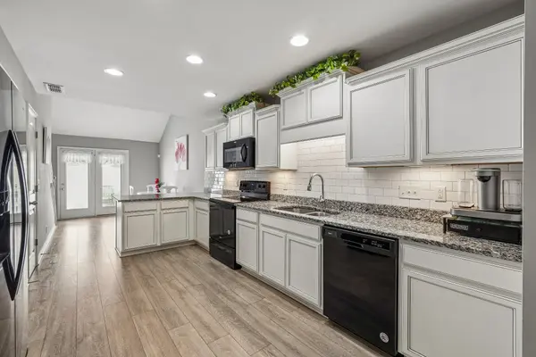 3546 Nightshade Dr, Murfreesboro, TN 37128