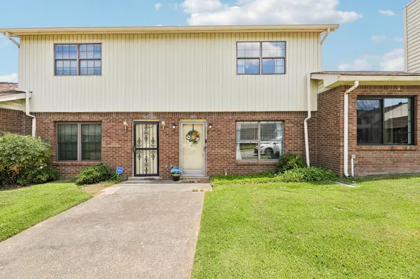 254 Mayflower Ln #N, Madison, TN 37115