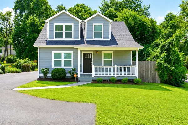 2028 Jones Cir, Nashville, TN 37207