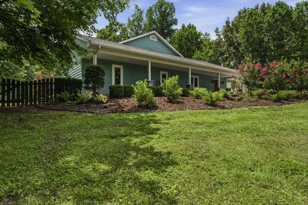 1766 Hunts Ln, Bowling Green, KY 42103