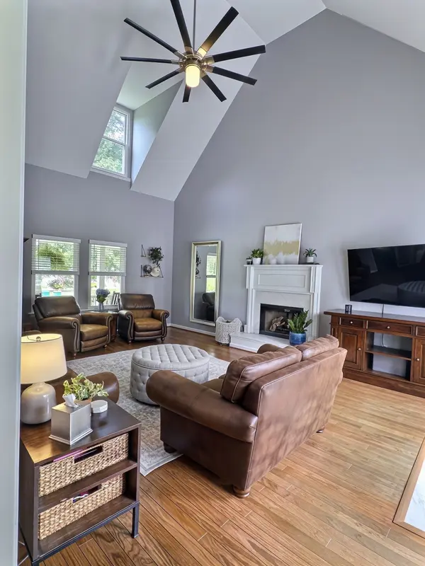 115 Spicer Ct, White House, TN 37188