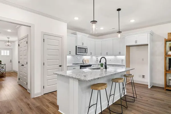 379 Double Play Drive, Chattanooga, TN 37421