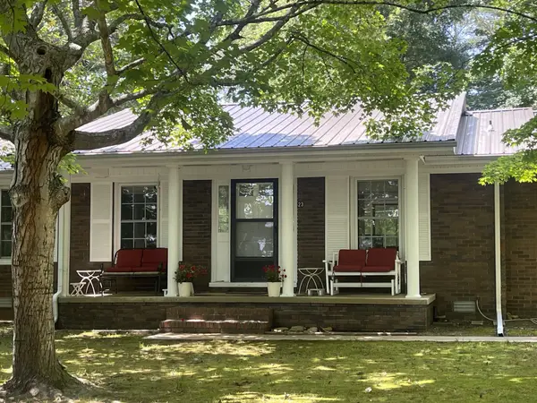 23 Woods Edge Rd, Winchester, TN 37398