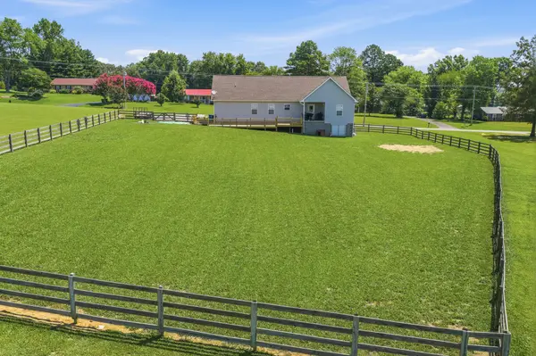 2033 Connie Allen Rd, Mc Kenzie, TN 38201
