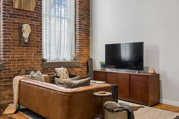 1350 Rosa L Parks Blvd #335, Nashville, TN 37208