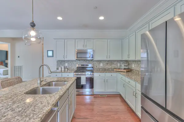 6008 Christmas Dr, Nolensville, TN 37135