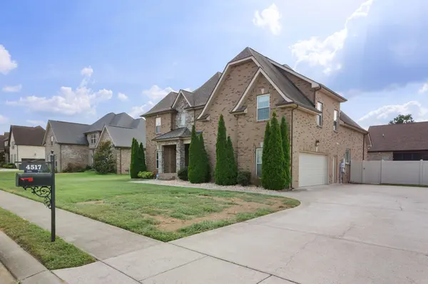 4517 Garcia Blvd, Murfreesboro, TN 37128