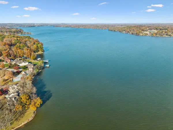 344 Raintree Dr, Hendersonville, TN 37075