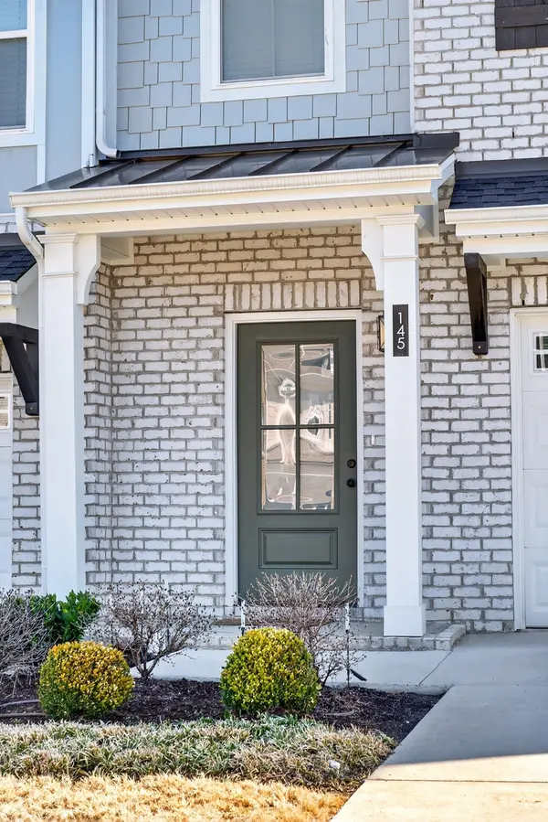145 Dameron Drive, Hendersonville, TN 37075
