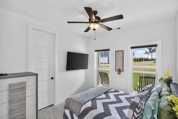 112 Stewarts Landing Dr, Mount Juliet, TN 37122