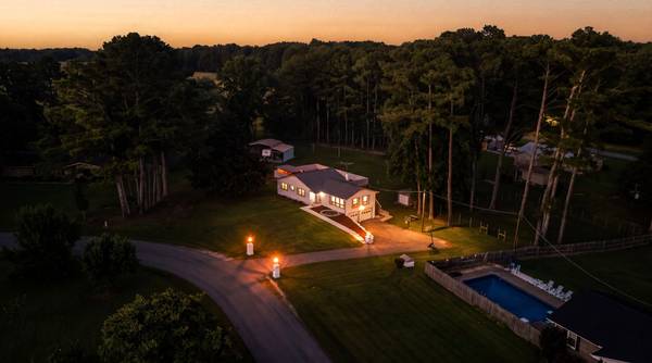 13 West Rd, Fayetteville, TN 37334