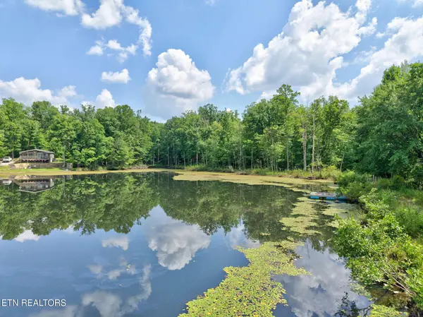 36 Kentucky Drive, Crossville, TN 38572