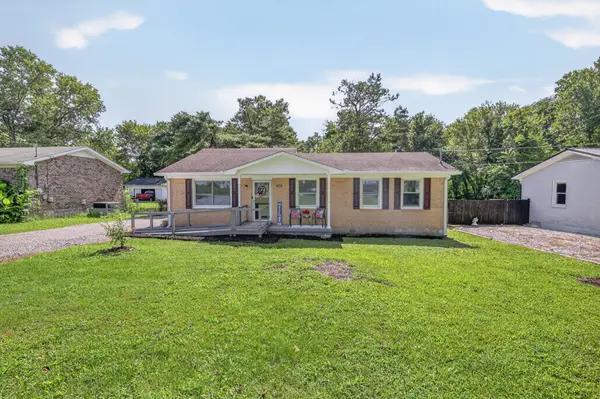 109 Amber Lynn Cir, Columbia, TN 38401