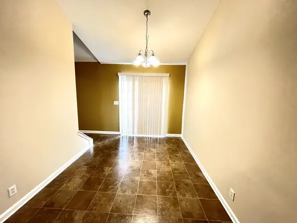 3323 Risen Star Dr, Murfreesboro, TN 37128