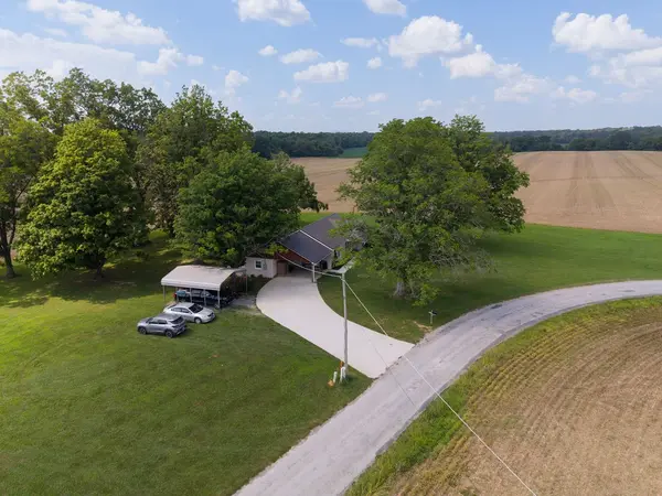 760 Alton Davenport Rd, Mcminnville, TN 37110