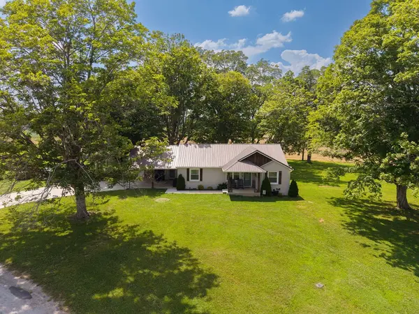 760 Alton Davenport Rd, Mcminnville, TN 37110