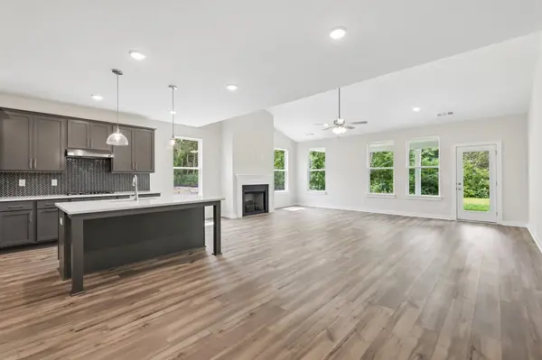 6012 Spunky Street, Rockvale, TN 37153
