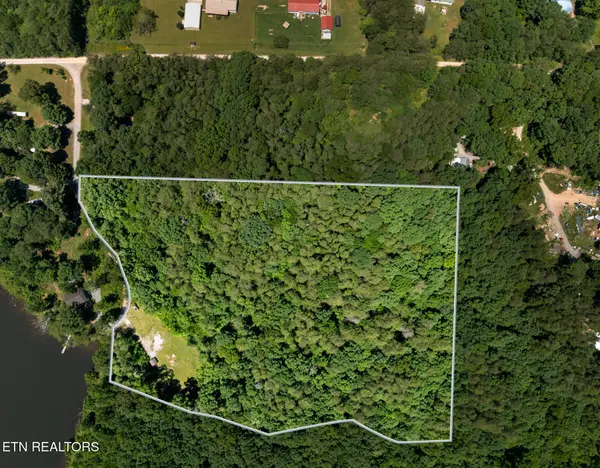 111 Seminole Circle, Crossville, TN 38572