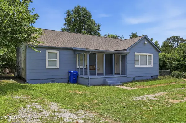 826 N Chamberlain Ave, Rockwood, TN 37854