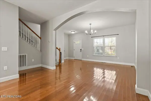 410 Ashbury Circle, Sweetwater, TN 37874
