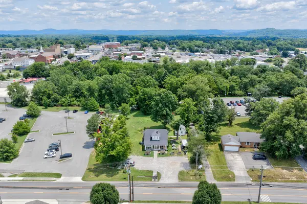 136 S Walnut Ave, Cookeville, TN 38501