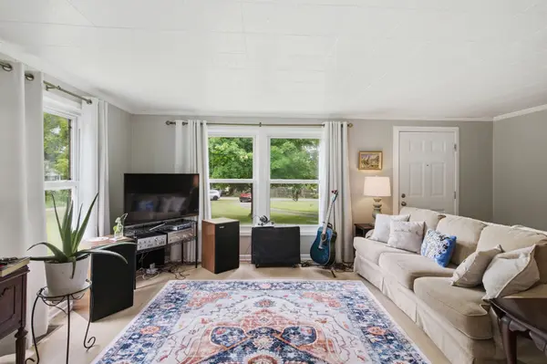 76 W Caldwell St, Mount Juliet, TN 37122