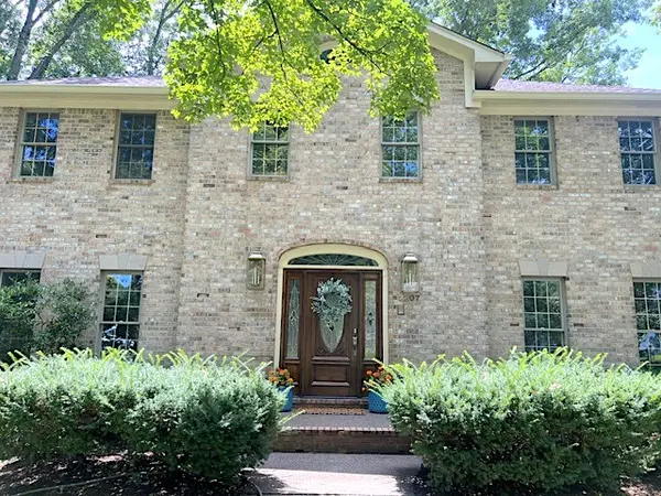 2207 Shannon Drive, Murfreesboro, TN 37129