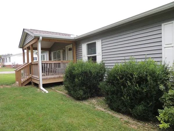 168 LBJ Dr, Gallatin, TN 37066