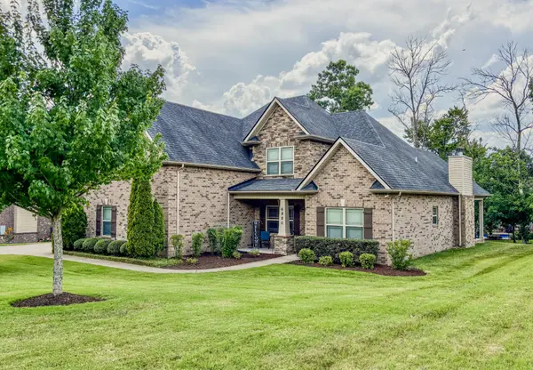 6880 Buffalo Dr, La Vergne, TN 37086