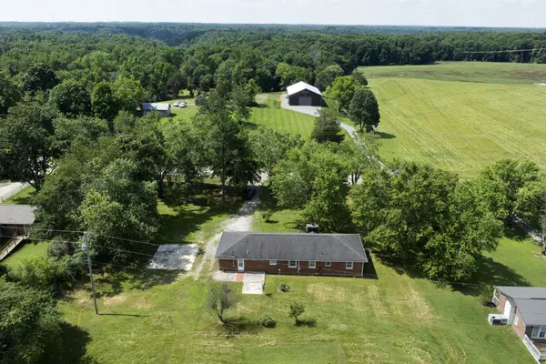 13210 Betts Rd, Greenbrier, TN 37073