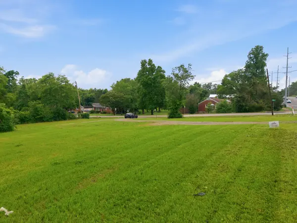 811 W Old Hickory Blvd, Madison, TN 37115