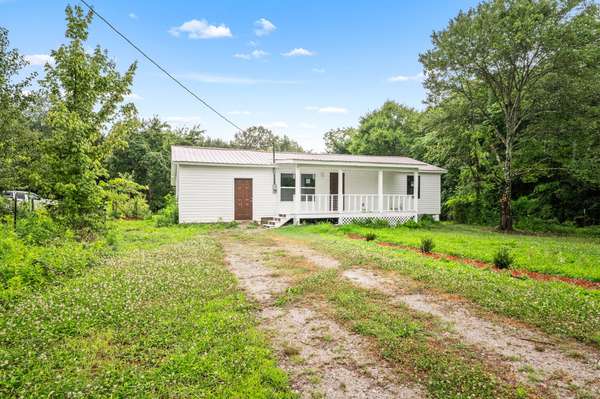 243 N G St, Hillsboro, TN 37342