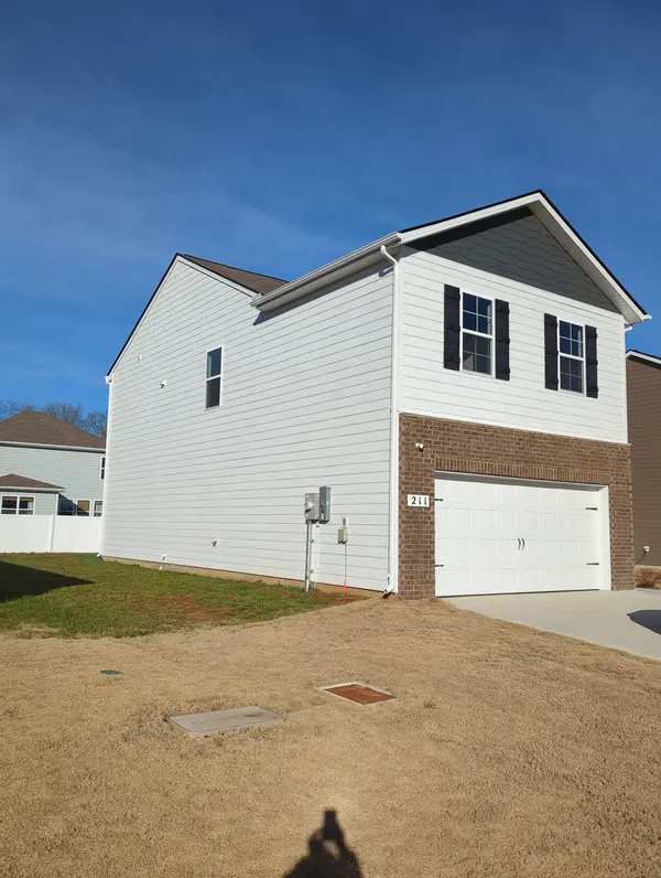 211 River Forest Dr, Chapel Hill, TN 37034