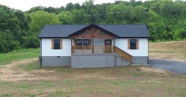 797 Smith Bend Ln, Gainesboro, TN 38562
