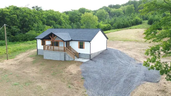797 Smith Bend Ln, Gainesboro, TN 38562