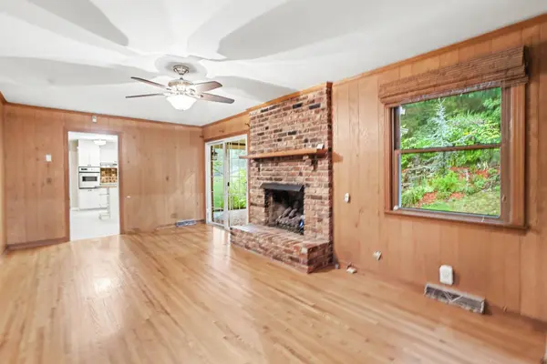 804 Rodney Dr, Nashville, TN 37205