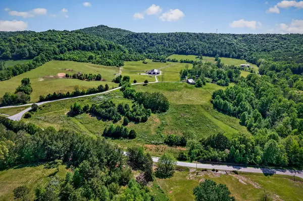 305 Caney Bend Rd, Doyle, TN 38559